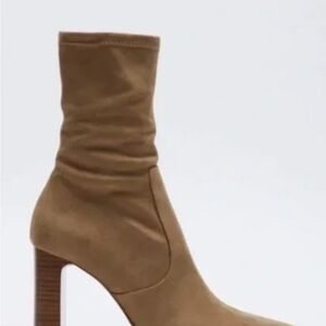 Zara Brown Heeled Boots